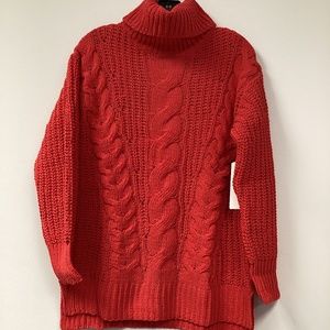 CBeautiful turtle high low elbow sleeve